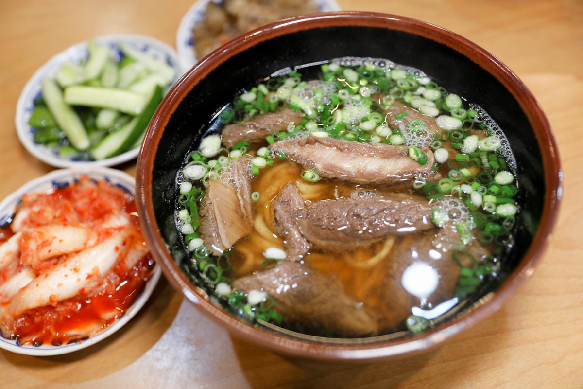 中壢牛肉麵推薦! 清牛堂清燉牛肉麵(內壢店) 霸王牛肉麵 霸氣牛肋條爽吃超過癮~