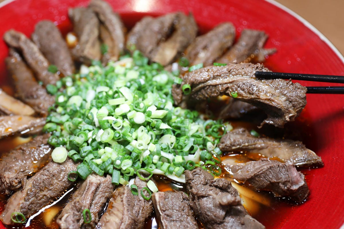 中壢牛肉麵推薦! 清牛堂清燉牛肉麵(內壢店) 霸王牛肉麵 霸氣牛肋條爽吃超過癮~
