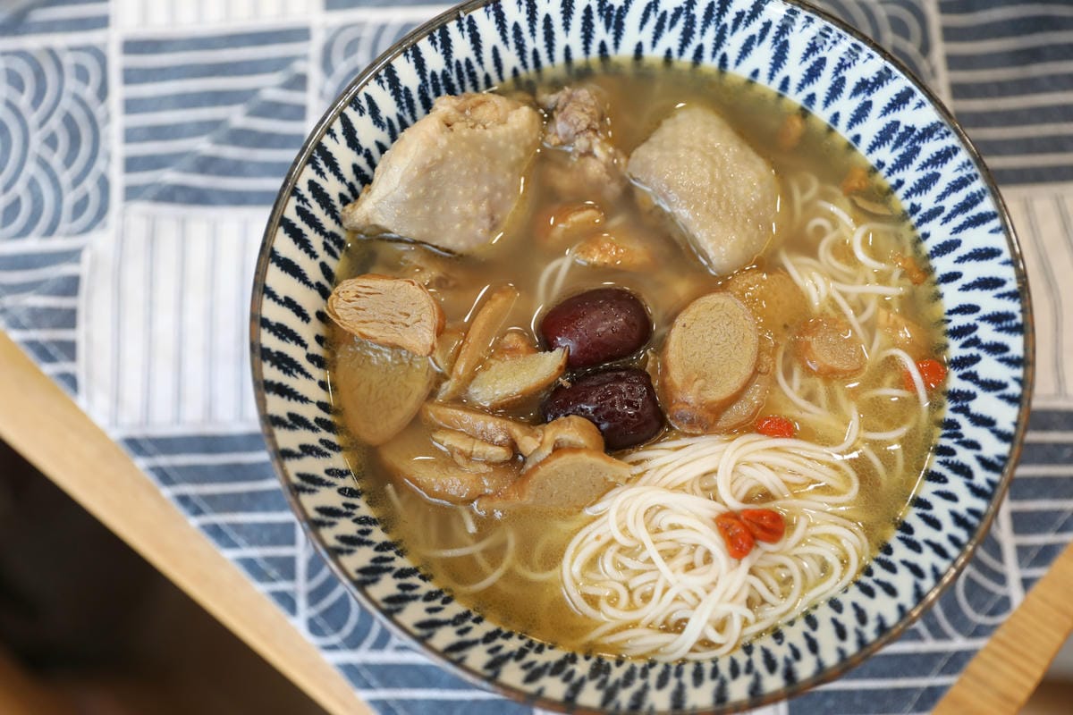 膳馨秋冬滋補湯品 秋冬暖心養生好湯,限時半價優惠立刻搶! 簡單加熱美味上桌