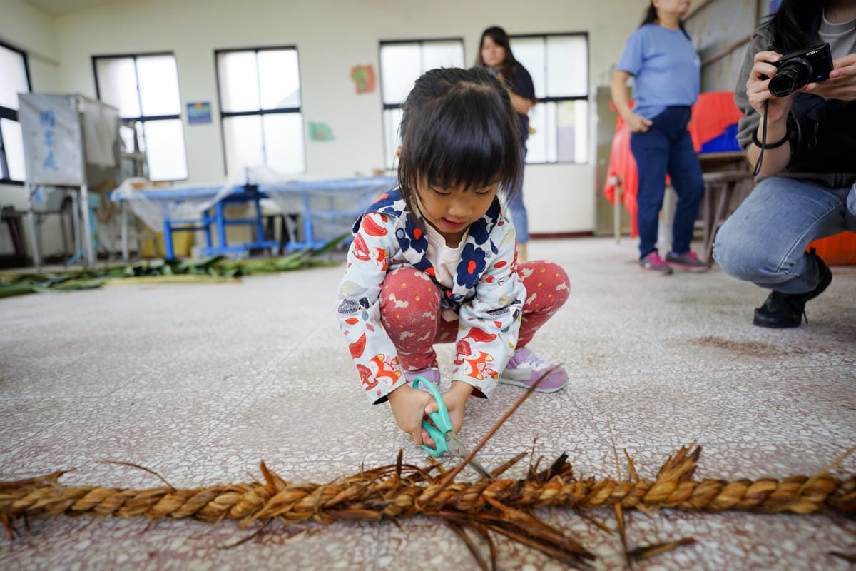 2024東北角漁村旅遊推薦! 南雅社區保家索DIY.鮮物本舖九孔生態導覽.龍門社區導覽牽罟飯體驗.卯澳社區石花凍DIY