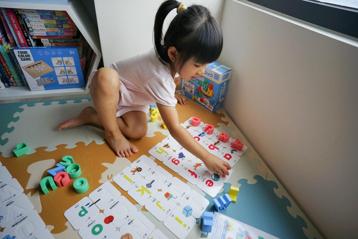 幼兒益智教具推薦! 日本KUMON TOY ABC立體平衡積木 遊戲中輕鬆學英文