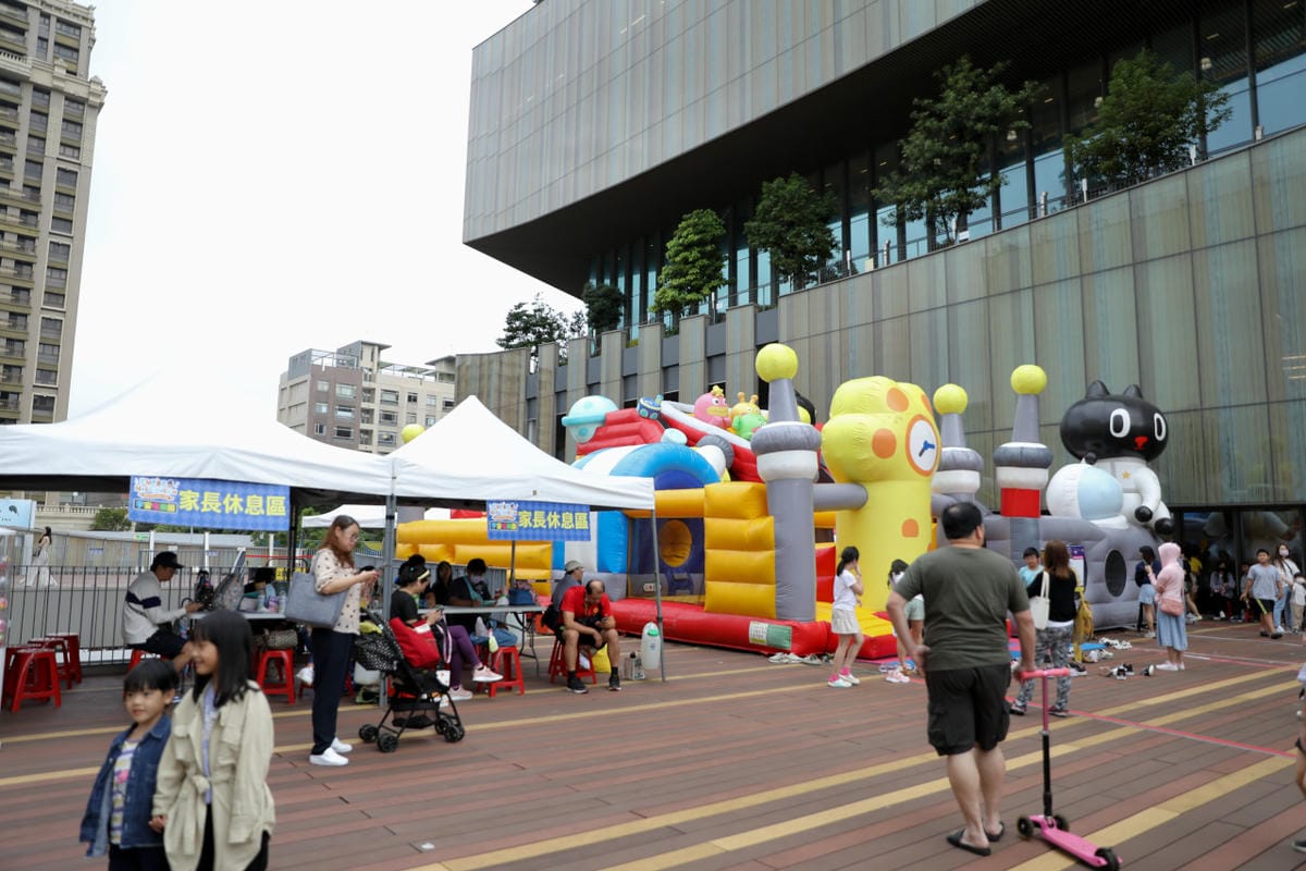 桃知道 2024桃園期間限定兒童氣墊遊樂園 宇宙喵 Kuroro 氣墊樂園 - 第5張圖 桃知道 2024桃園期間限定兒童氣墊遊樂園 宇宙喵 Kuroro 氣墊樂園