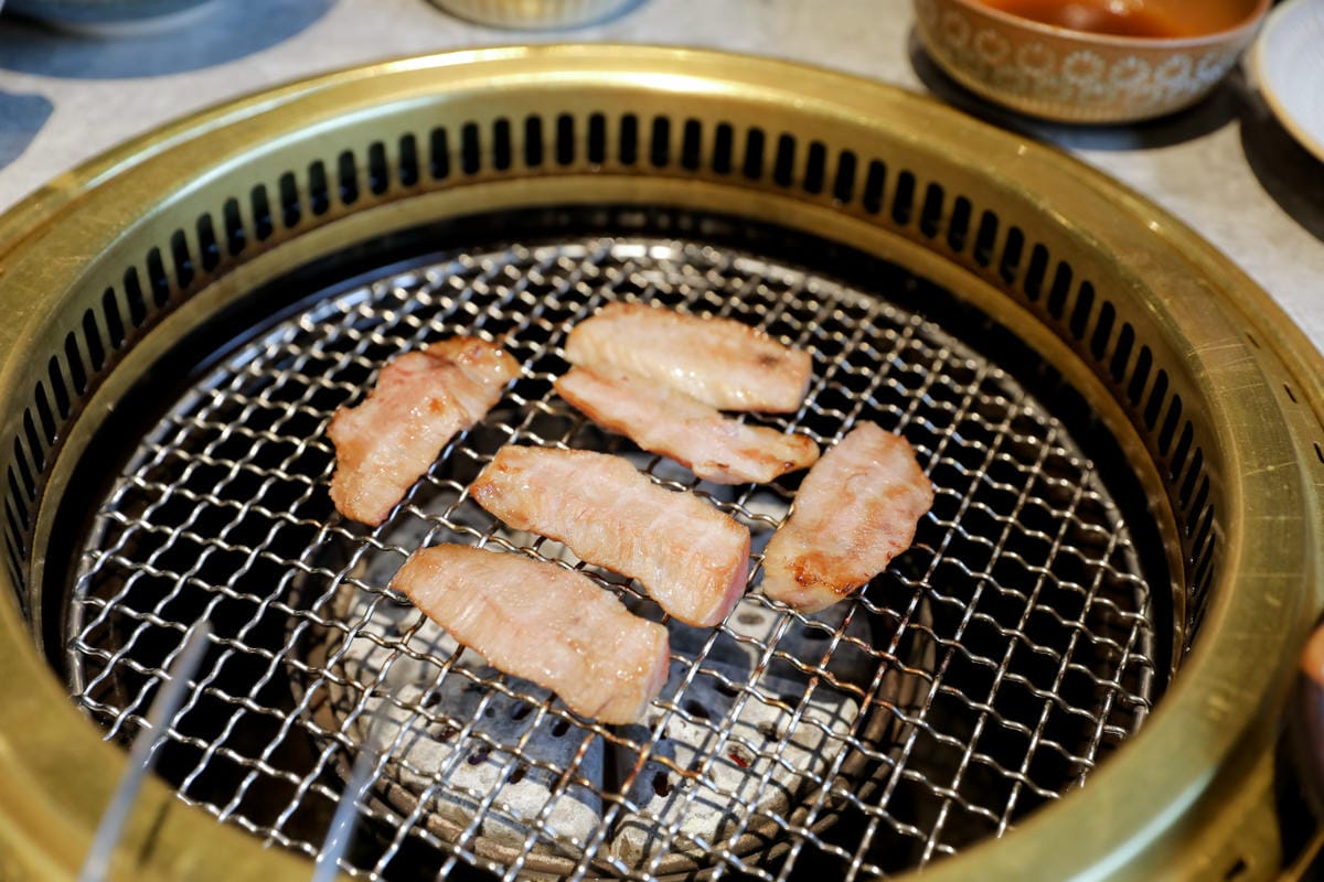 台中單點日式燒肉推薦! jokazu.yakiniku 敘禾燒肉專門店 日本A5和牛專人桌邊烤肉服務 - 第35張圖 台中單點日式燒肉推薦! jokazu.yakiniku 敘禾燒肉專門店 日本A5和牛專人桌邊烤肉服務