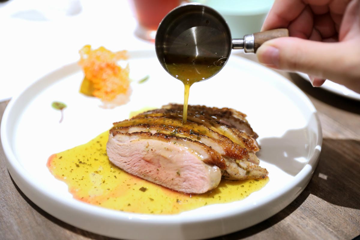 桃園高鐵飯店住宿推薦! 青埔商旅 CP-HOTEL 一泊二食超優秀! 近華泰名品城Outlet.Xpark水族館