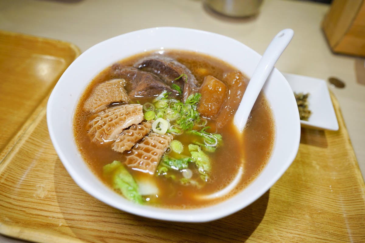 台北中山區牛肉麵推薦! 禾食麵鋪- 禾 Shang’s Noodles 紅燒牛肉麵.清燉牛肉麵都好吃極了~