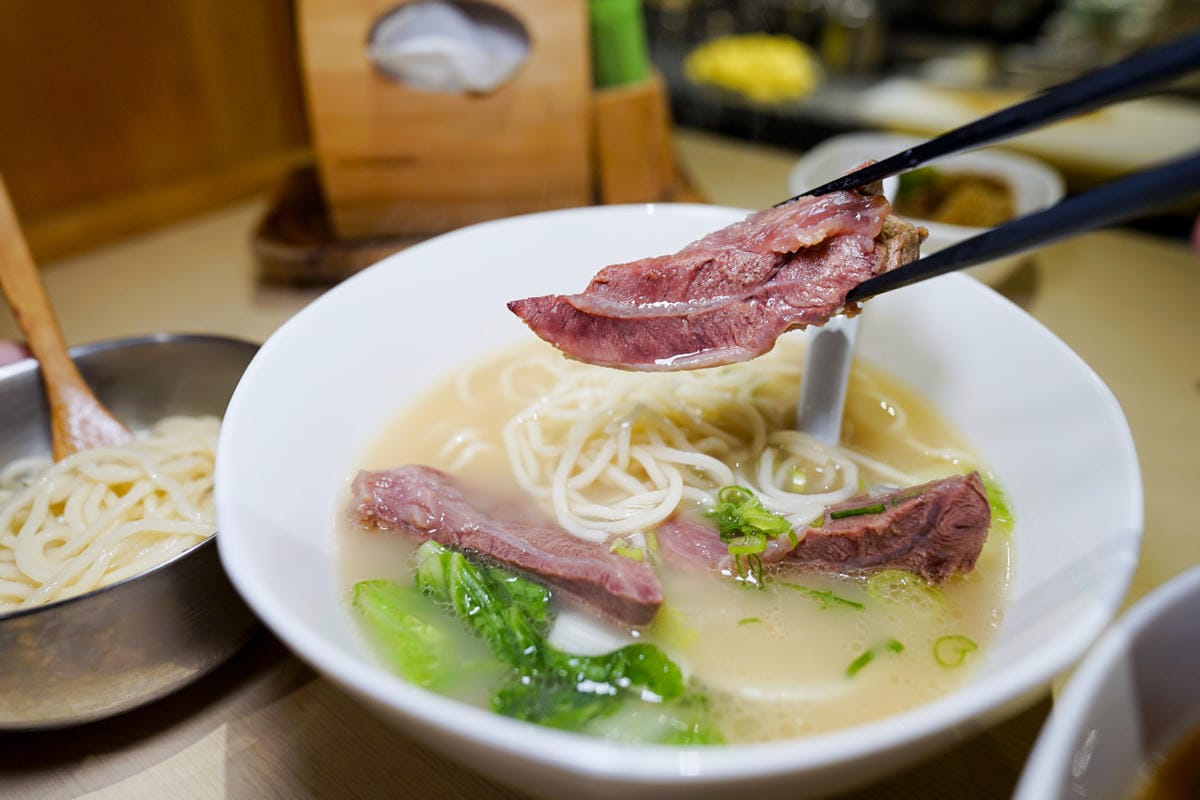 台北中山區牛肉麵推薦! 禾食麵鋪- 禾 Shang’s Noodles 紅燒牛肉麵.清燉牛肉麵都好吃極了~