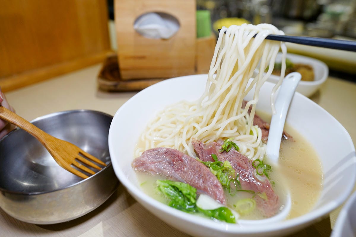 台北中山區牛肉麵推薦! 禾食麵鋪- 禾 Shang’s Noodles 紅燒牛肉麵.清燉牛肉麵都好吃極了~