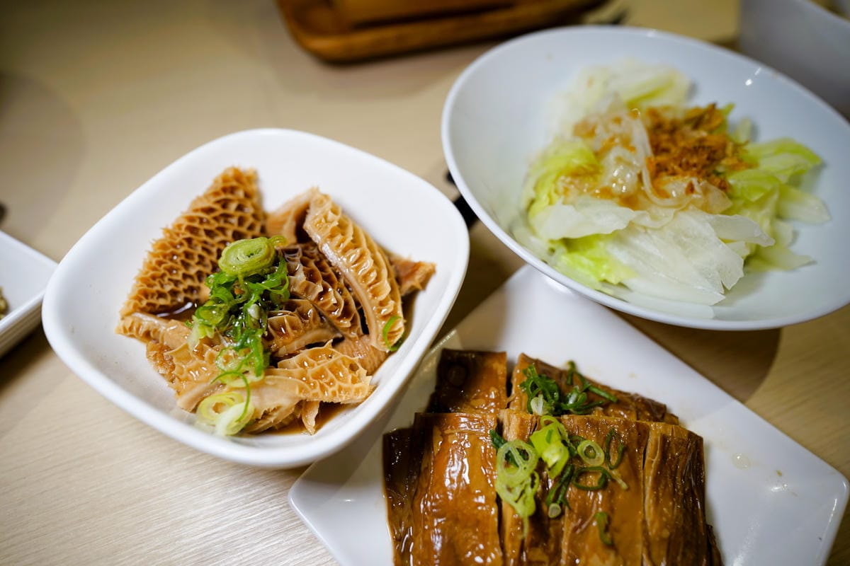 台北中山區牛肉麵推薦! 禾食麵鋪- 禾 Shang’s Noodles 紅燒牛肉麵.清燉牛肉麵都好吃極了~