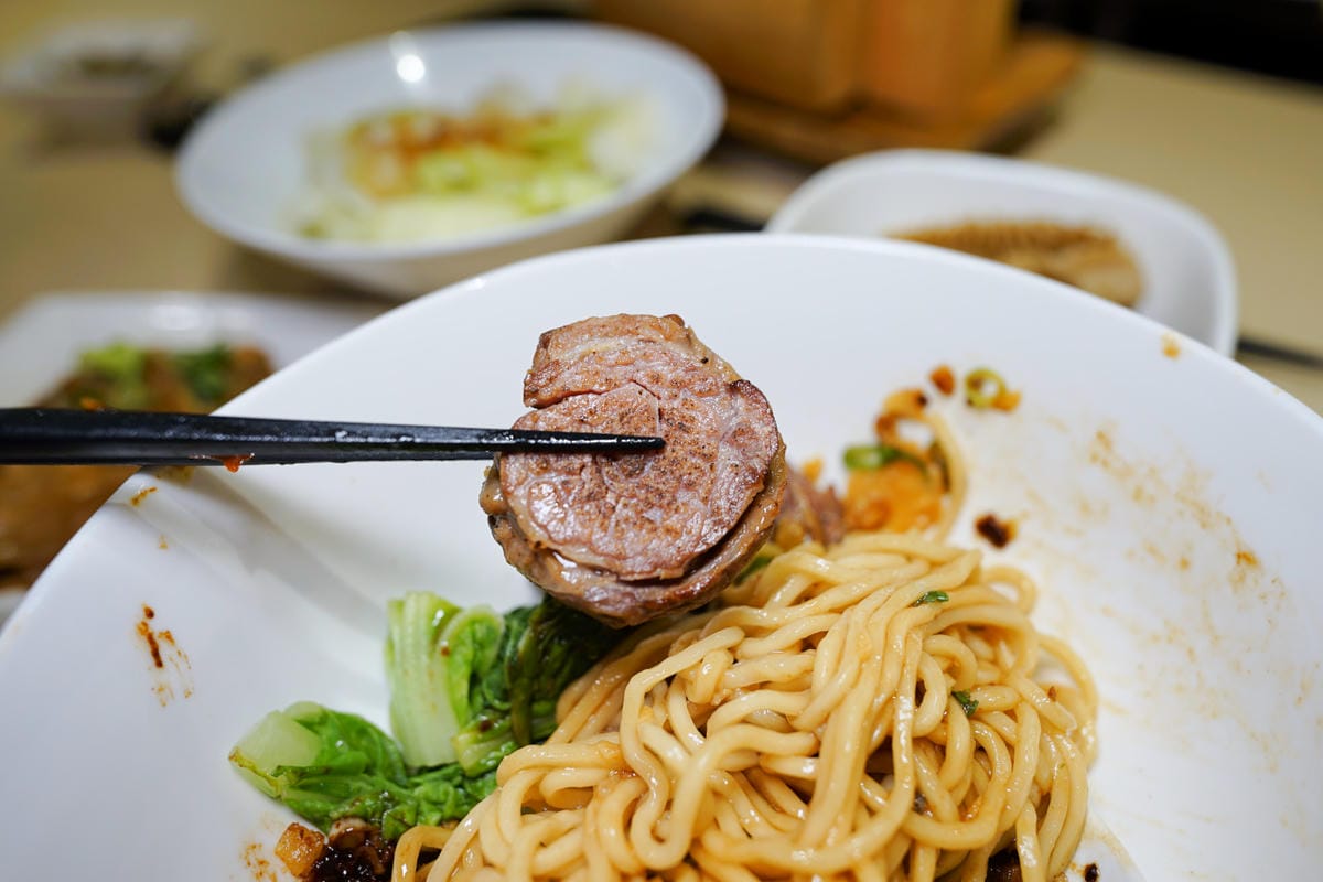 台北中山區牛肉麵推薦! 禾食麵鋪- 禾 Shang’s Noodles 紅燒牛肉麵.清燉牛肉麵都好吃極了~