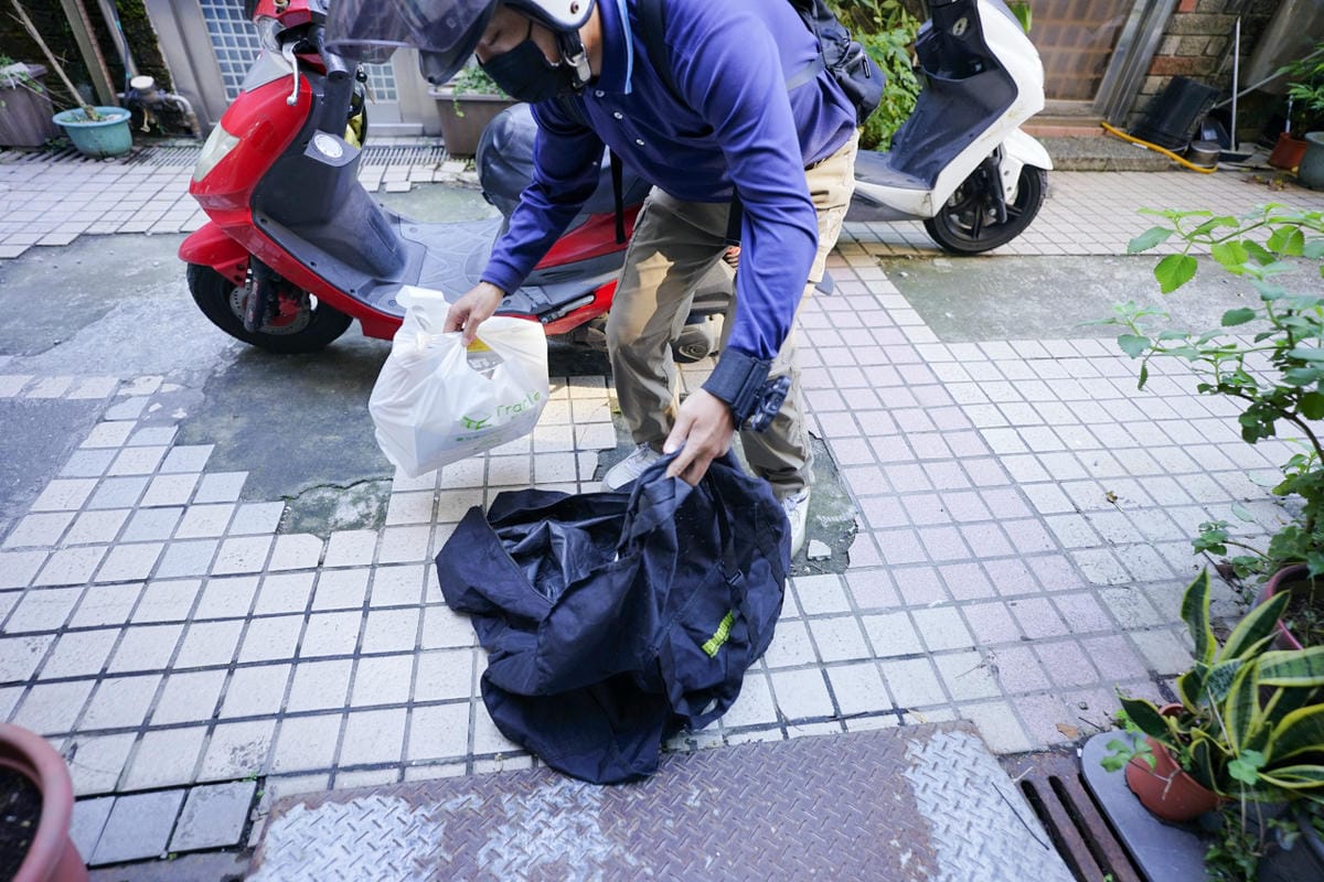 桃園代收垃圾服務推薦! Tracle 垃可 線上預約日期,專人到府收垃圾 再也不用追垃圾車啦~