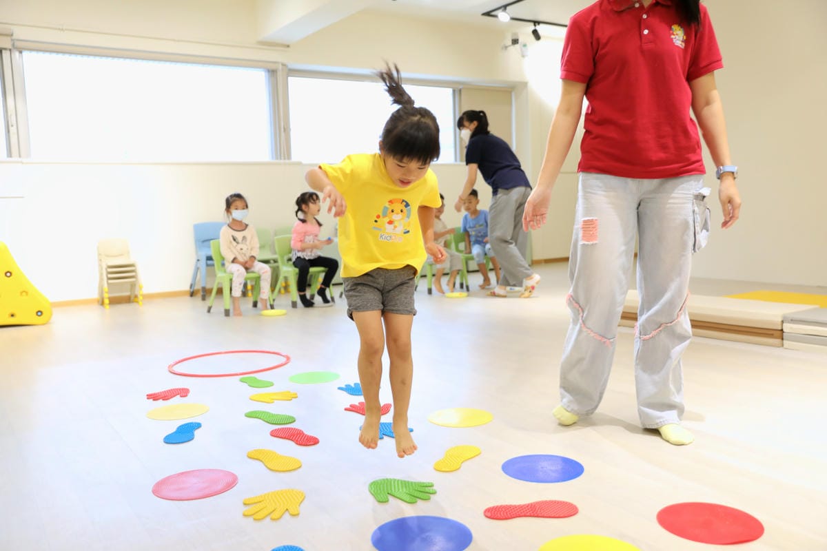 板橋職能治療師親子課程推薦! KidPro醫學級兒童發展教育團隊 幼兒感覺統合.專注力.人際情緒力培養