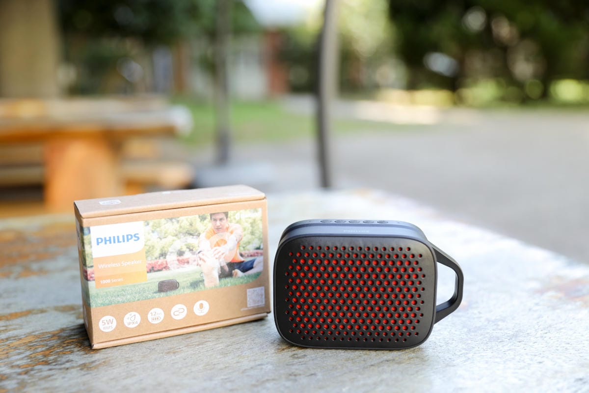 PHILIPS 長續航TWS串聯無線藍牙5.3喇叭(黑)-TAS1209 IPX4防水.輕巧易攜帶 戶外享受音樂無距離~ - 第3張圖 PHILIPS 長續航TWS串聯無線藍牙5.3喇叭(黑)-TAS1209 IPX4防水.輕巧易攜帶 戶外享受音樂無距離~