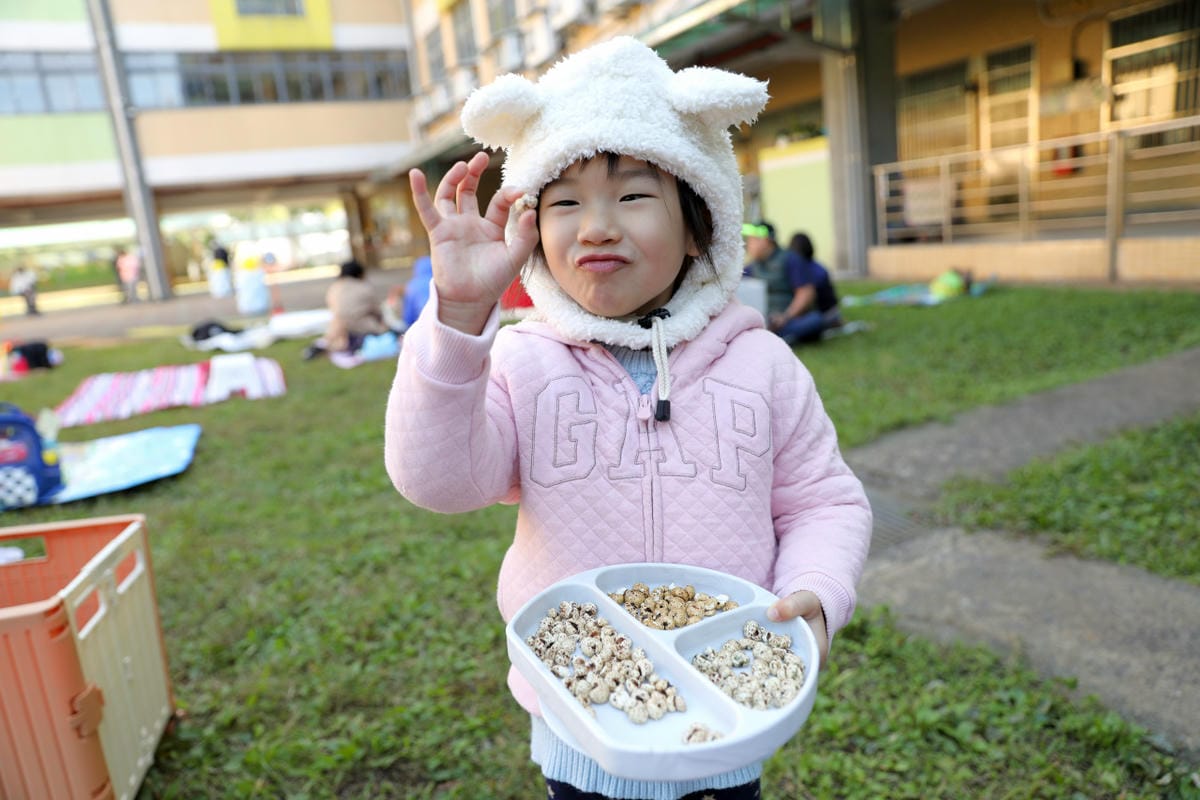 耘初茶食 蹦穀物薏米花 低溫烘烤非油炸小零嘴 適合小小孩吃的健康天然零食推薦!