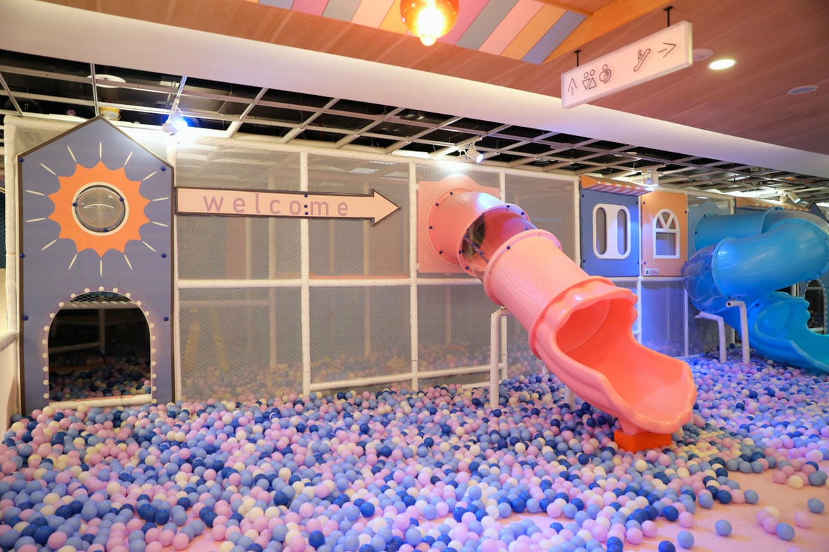 竹北室內親子樂園推薦! 追風奇幻島-童話莊園6+plaza店 吃喝玩樂線上購票超划算!