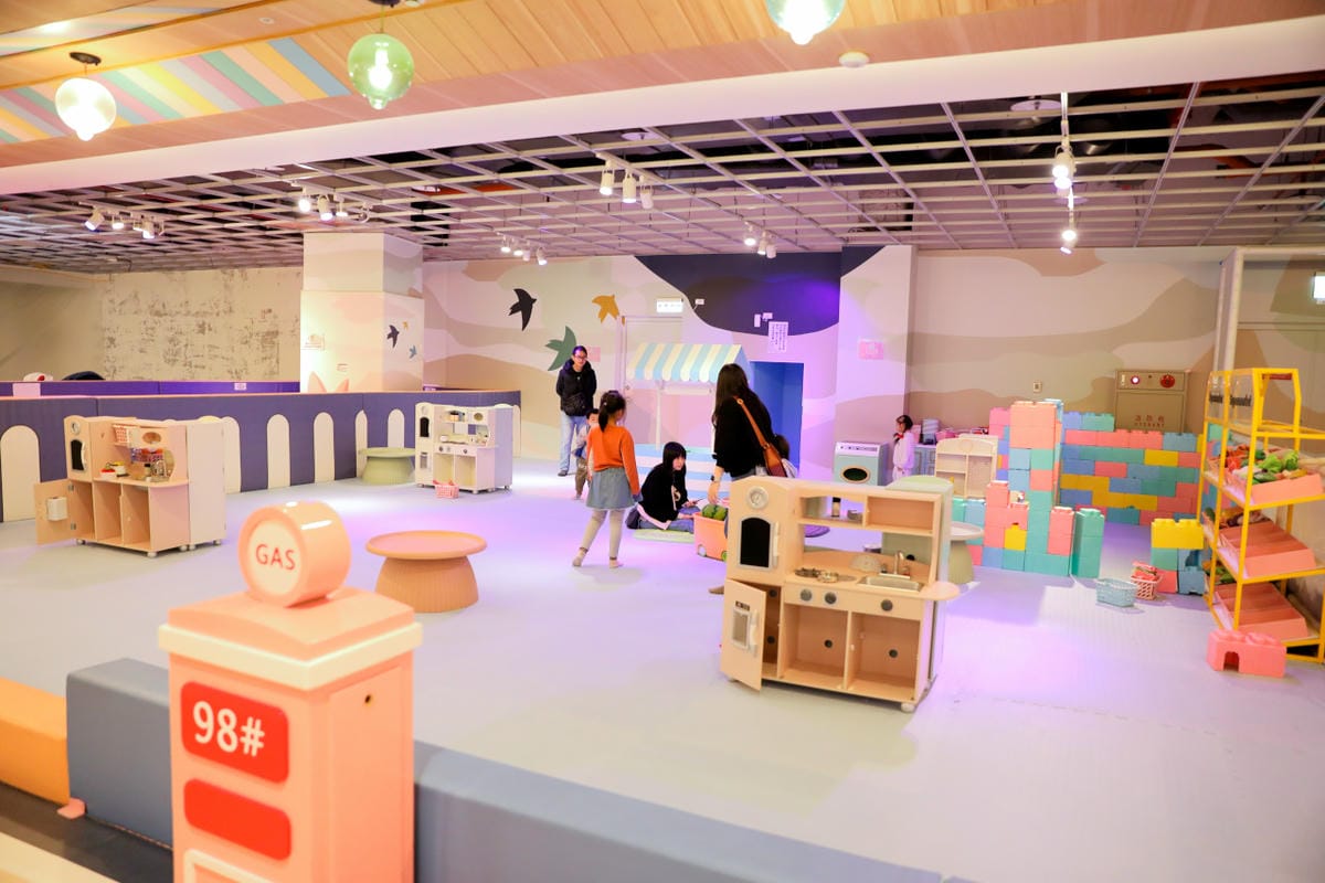 竹北室內親子樂園推薦! 追風奇幻島-童話莊園6+plaza店 吃喝玩樂線上購票超划算!
