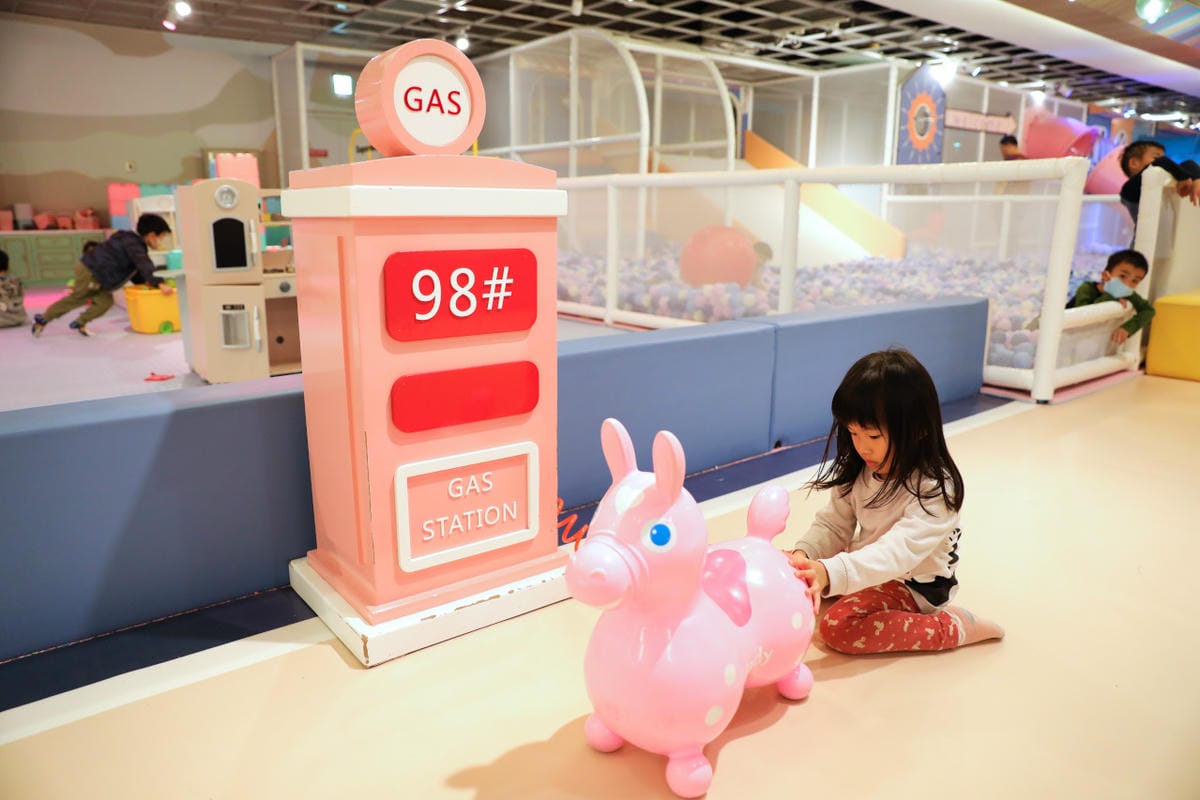 竹北室內親子樂園推薦! 追風奇幻島-童話莊園6+plaza店 吃喝玩樂線上購票超划算!