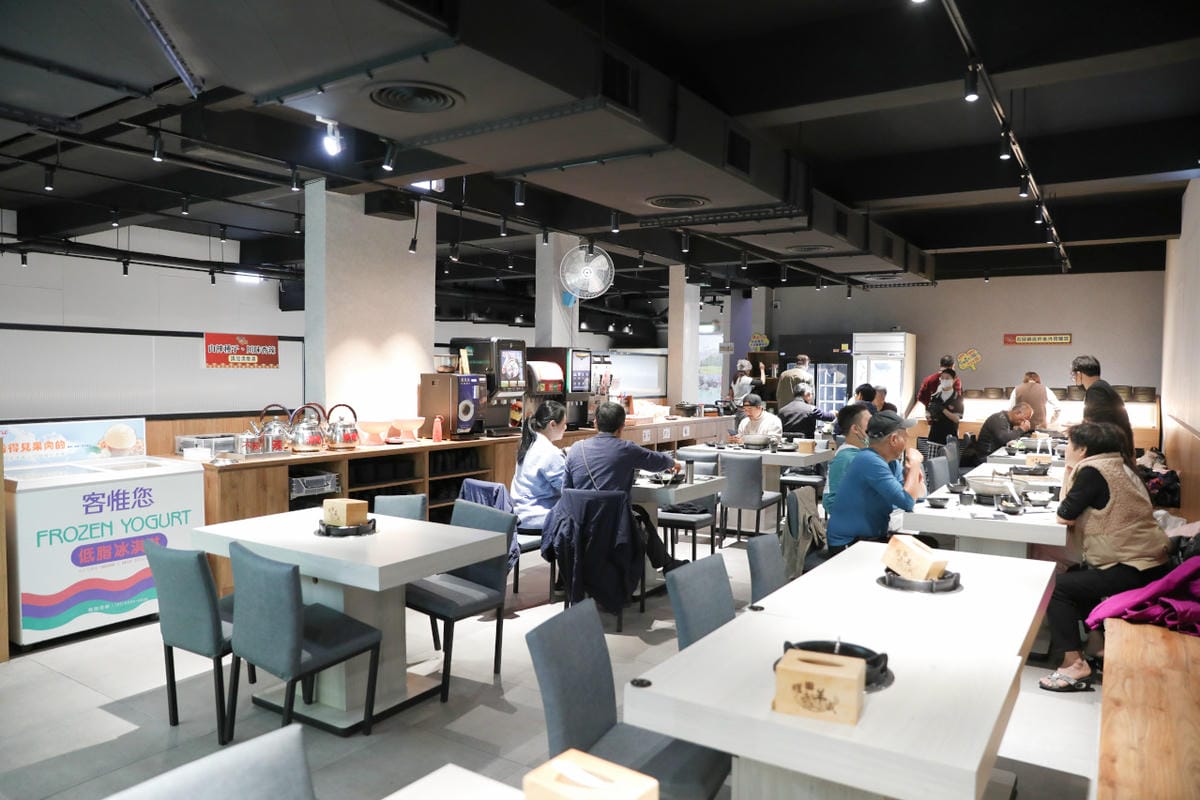 桃園羊肉爐吃到飽推薦! 耀武羊威(國際店) 外帶羊肉爐年菜圍爐好選擇!