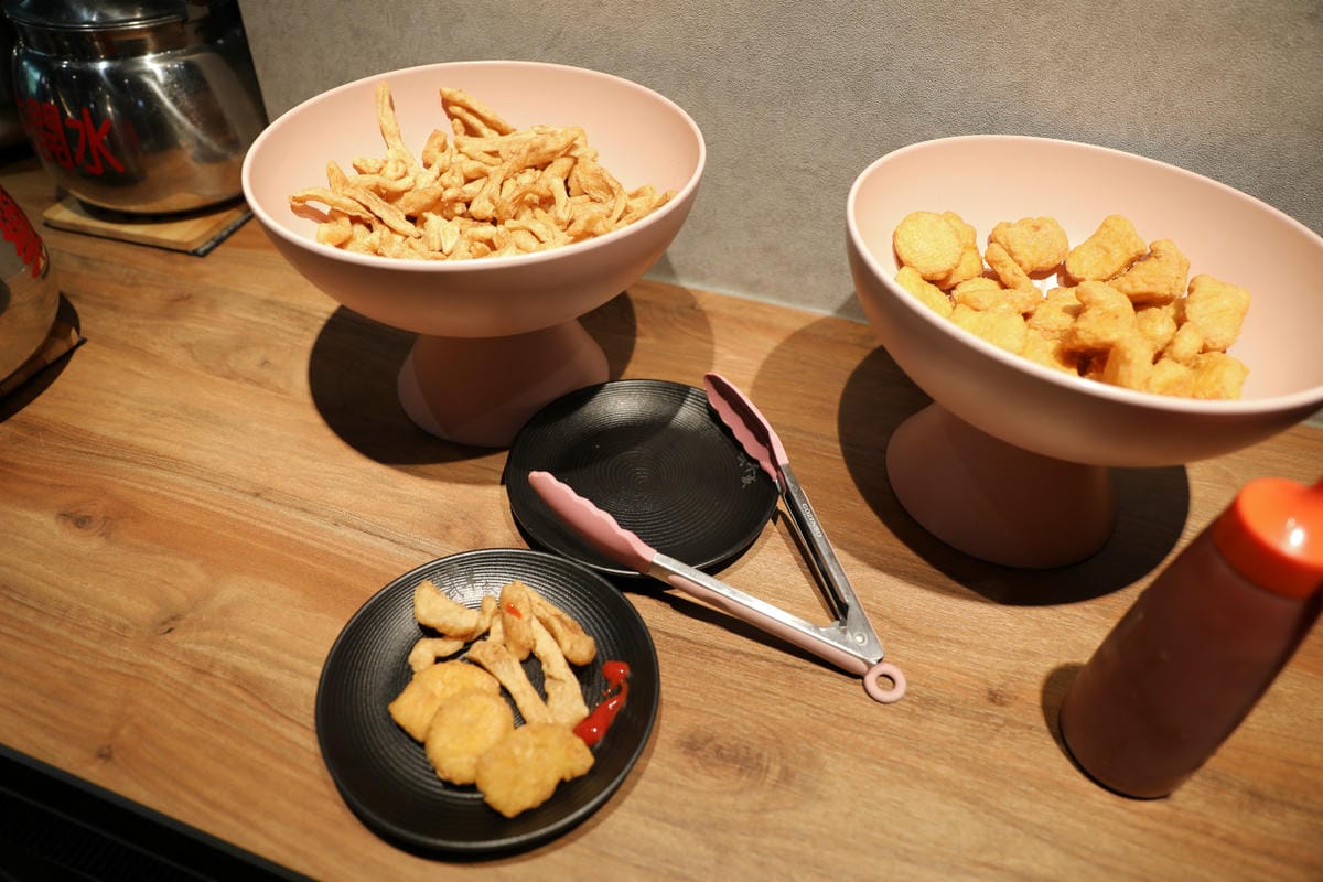 桃園羊肉爐吃到飽推薦! 耀武羊威(國際店) 外帶羊肉爐年菜圍爐好選擇!