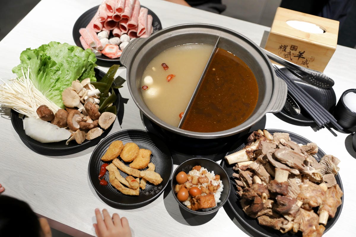 桃園羊肉爐吃到飽推薦! 耀武羊威(國際店) 外帶羊肉爐年菜圍爐好選擇!