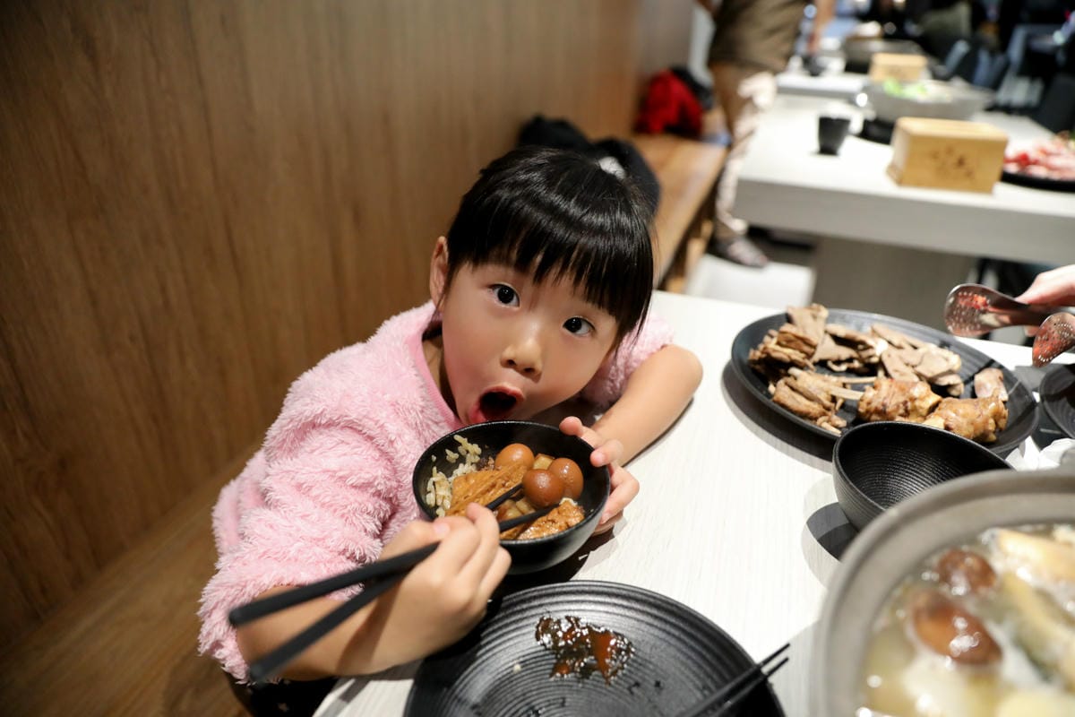 桃園羊肉爐吃到飽推薦! 耀武羊威(國際店) 外帶羊肉爐年菜圍爐好選擇!