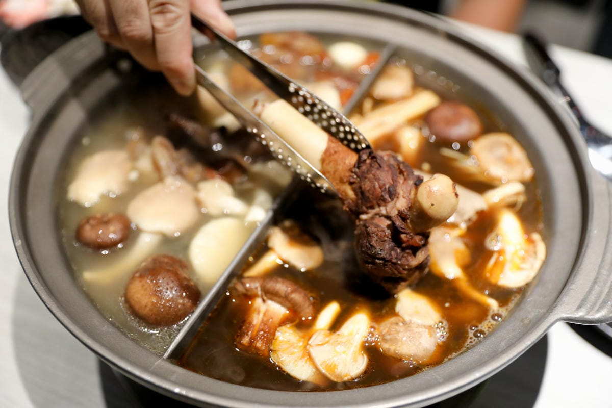 桃園羊肉爐吃到飽推薦! 耀武羊威(國際店) 外帶羊肉爐年菜圍爐好選擇!