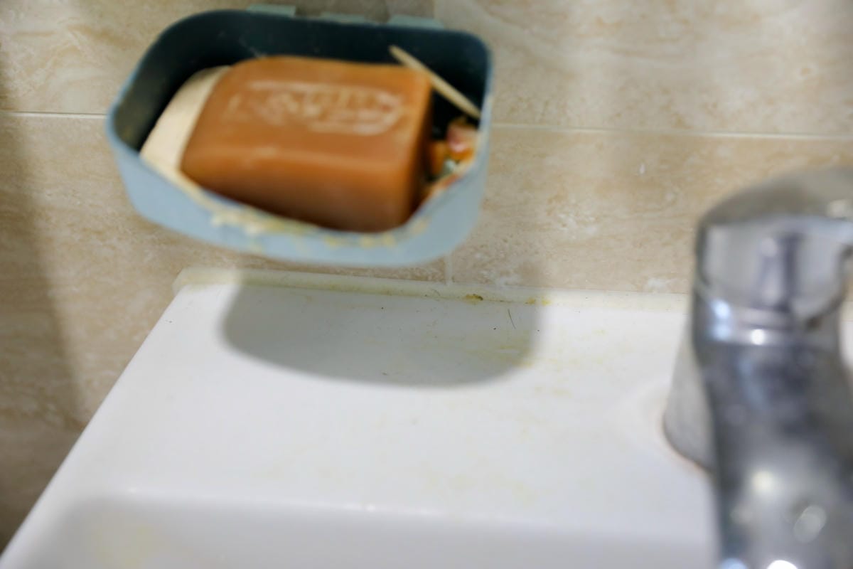 浴室除垢推薦! 淨淨 速效除垢慕斯 快速有效瓦解垢類髒汙,水垢.黃垢.尿垢輕鬆解決! - 第17張圖 浴室除垢推薦! 淨淨 速效除垢慕斯 快速有效瓦解垢類髒汙,水垢.黃垢.尿垢輕鬆解決!