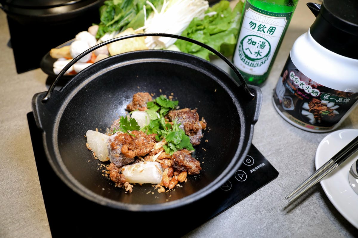 狂一鍋 新台式火鍋(台北西門店) 網路票選新台式火鍋第1名,蔬食自助吧吃到飽,西門町火鍋推薦! - 第20張圖 狂一鍋 新台式火鍋(台北西門店) 網路票選新台式火鍋第1名,蔬食自助吧吃到飽,西門町火鍋推薦!