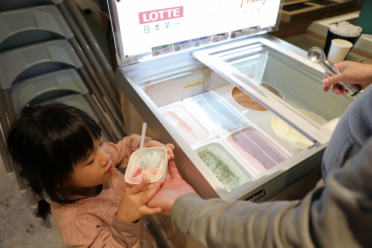 狂一鍋 新台式火鍋(台北西門店) 網路票選新台式火鍋第1名,蔬食自助吧吃到飽,西門町火鍋推薦! - 第38張圖 狂一鍋 新台式火鍋(台北西門店) 網路票選新台式火鍋第1名,蔬食自助吧吃到飽,西門町火鍋推薦!