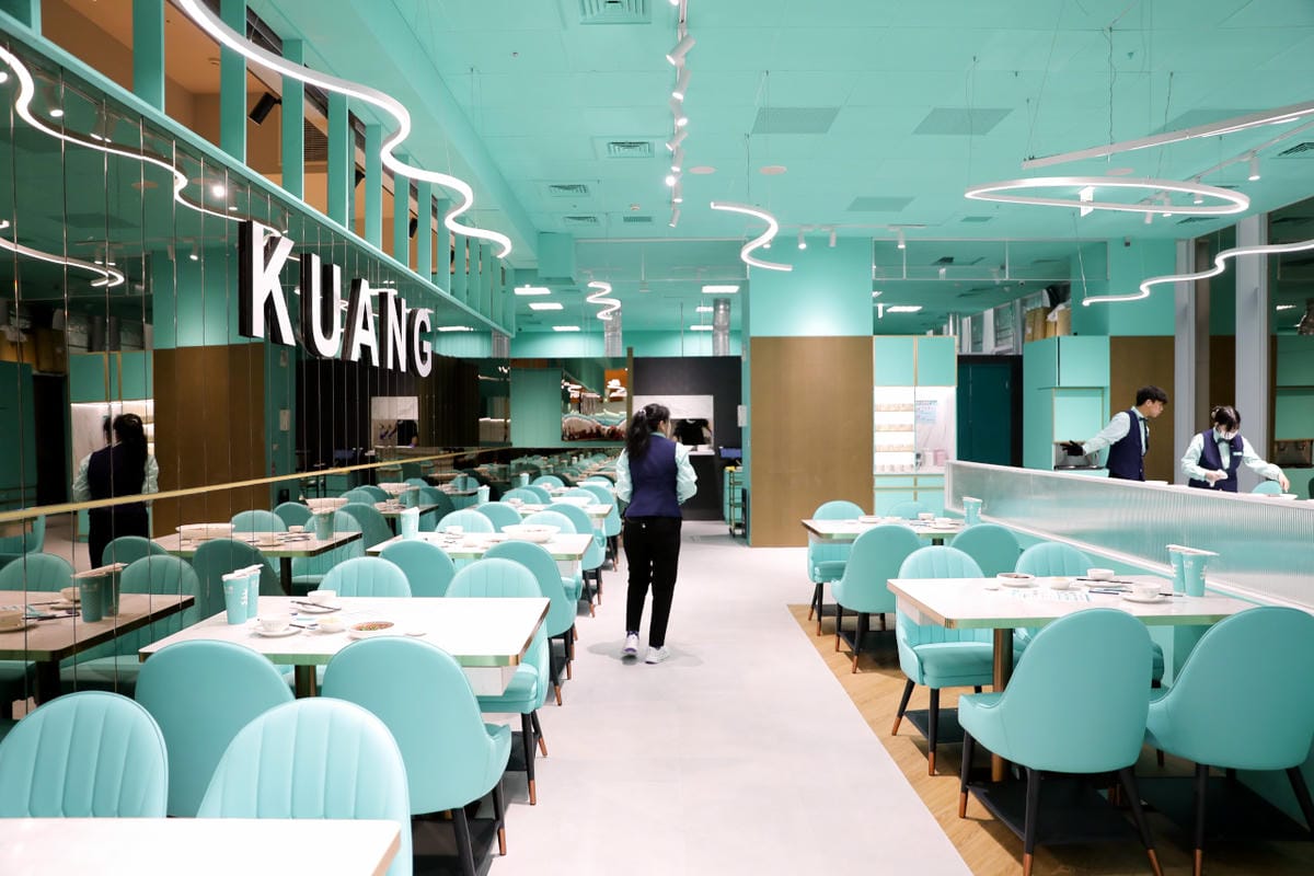 台北西門町爆紅的年輕時尚酸菜魚。品狂一鍋美學一生 2025樂多多集團最新力作 狂一鍋酸菜魚(台北西門店) - 第6張圖 台北西門町爆紅的年輕時尚酸菜魚。品狂一鍋美學一生 2025樂多多集團最新力作 狂一鍋酸菜魚(台北西門店)