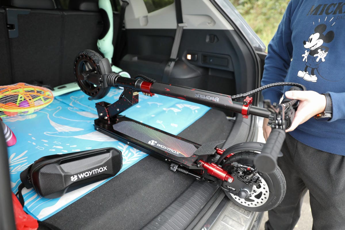 摺疊電動滑板車開箱 Waymax Lite-3電動滑板車 親子同樂.懶人代步車推薦!