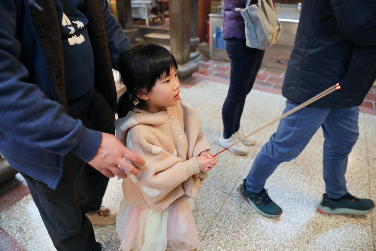 2025桃園走春一日遊推薦! 壽山巖觀音寺 新年祈福拜拜領福袋.點燈安太歲.補春運保平安.賞櫻花,再到長庚養生文化村賞梅花野餐 - 第16張圖 2025桃園走春一日遊推薦! 壽山巖觀音寺 新年祈福拜拜領福袋.點燈安太歲.補春運保平安.賞櫻花,再到長庚養生文化村賞梅花野餐