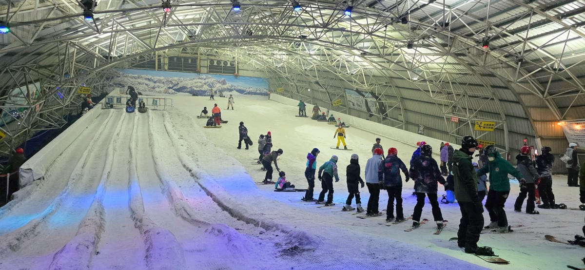 新竹小叮噹科學主題樂園 一票玩到底,全台最大室內滑雪場,一年四季都能玩雪! - 第6張圖 新竹小叮噹科學主題樂園 一票玩到底,全台最大室內滑雪場,一年四季都能玩雪!