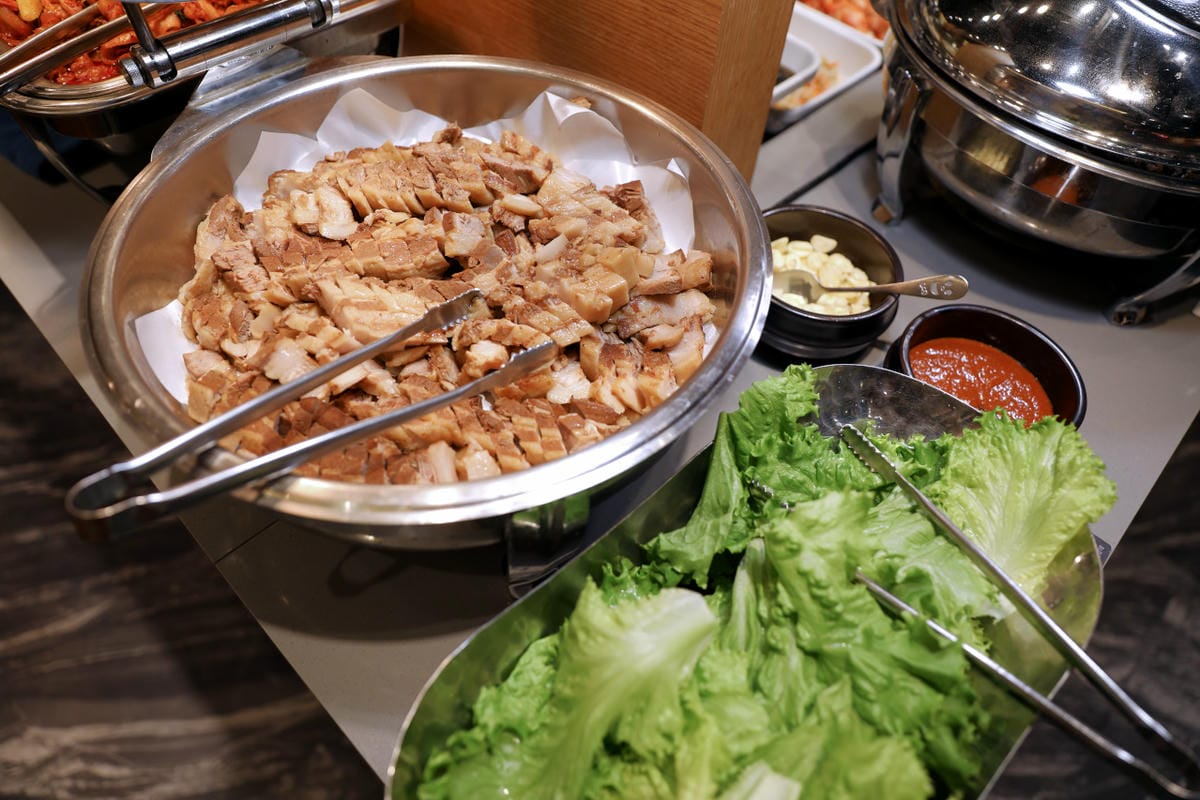 西門町韓式料理嫩豆腐鍋推薦! 江陵阿嬤강릉할매韓鍋料理吃到飽(西門店) 喜歡豆腐料理的人千萬別錯過~