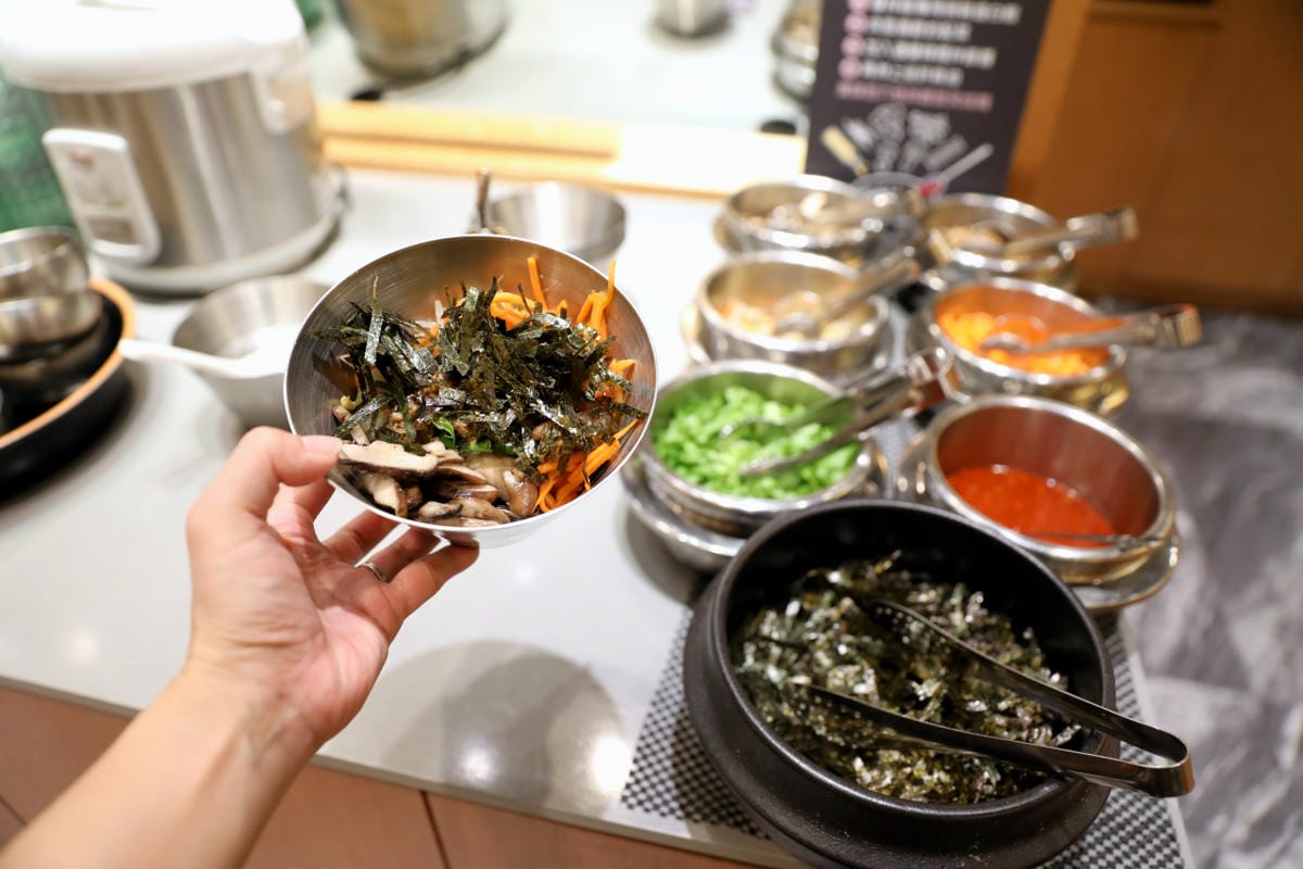 西門町韓式料理嫩豆腐鍋推薦! 江陵阿嬤강릉할매韓鍋料理吃到飽(西門店) 喜歡豆腐料理的人千萬別錯過~