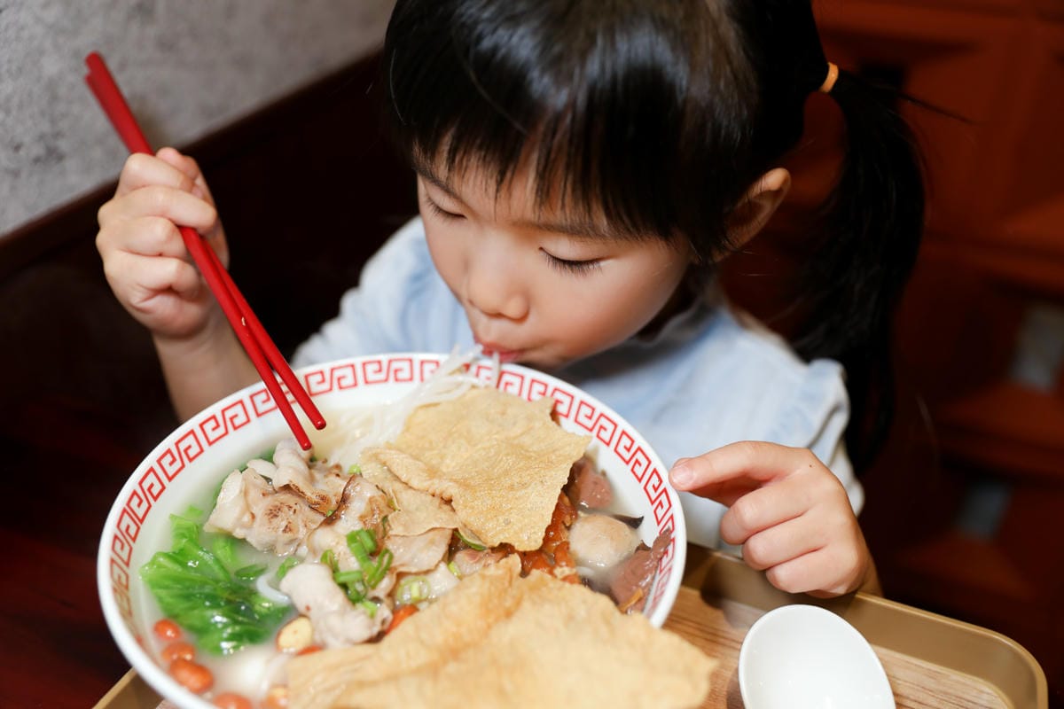 市政府捷運信義區美食推薦! 螺螄福rose food正宗柳州螺螄粉(信義店) 宵夜時段也吃得到美味螺螄粉~ - 第12張圖 市政府捷運信義區美食推薦! 螺螄福rose food正宗柳州螺螄粉(信義店) 宵夜時段也吃得到美味螺螄粉~