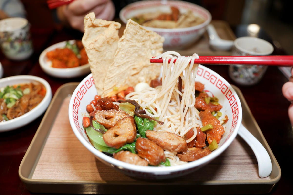 市政府捷運信義區美食推薦! 螺螄福rose food正宗柳州螺螄粉(信義店) 宵夜時段也吃得到美味螺螄粉~ - 第19張圖 市政府捷運信義區美食推薦! 螺螄福rose food正宗柳州螺螄粉(信義店) 宵夜時段也吃得到美味螺螄粉~