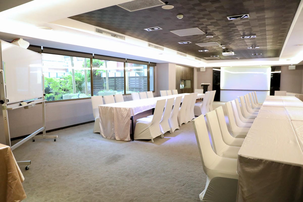 花蓮商務/親子旅遊住宿飯店推薦! 花蓮力麗華美達安可酒店 地理位置交通方便!