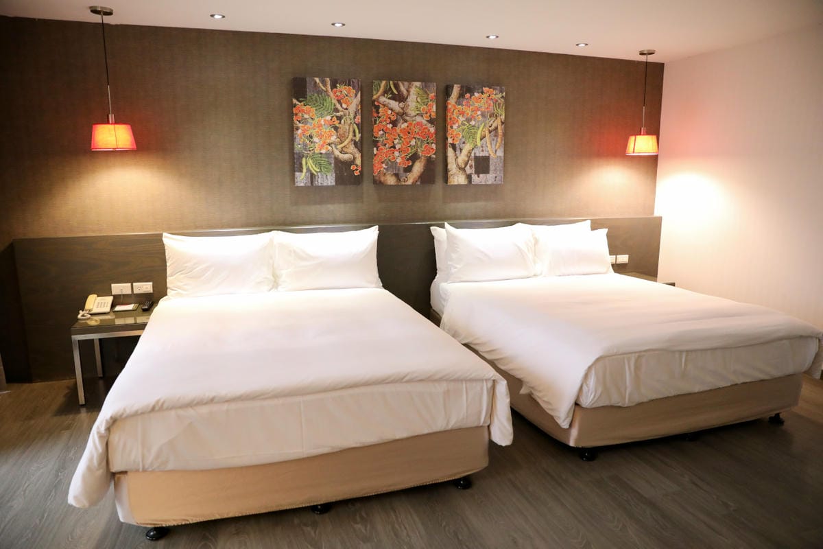 花蓮商務/親子旅遊住宿飯店推薦! 花蓮力麗華美達安可酒店 地理位置交通方便!