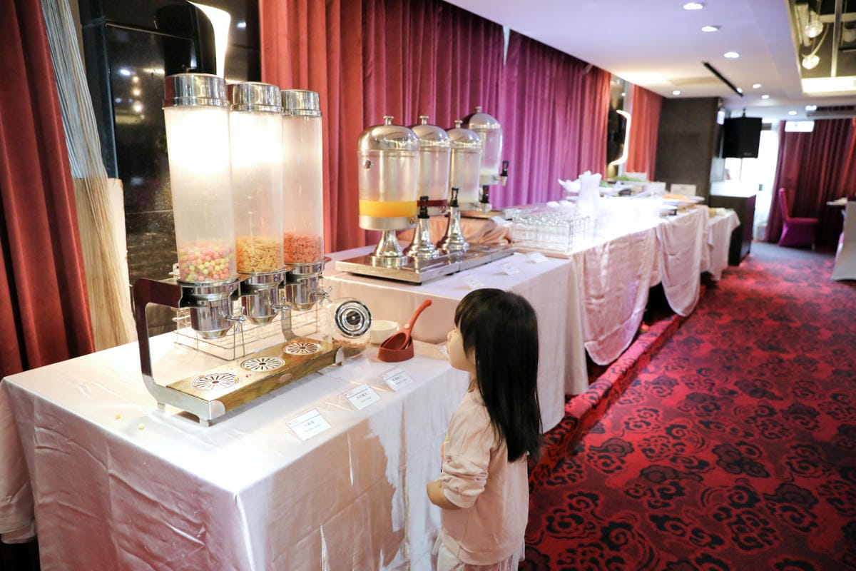 花蓮商務/親子旅遊住宿飯店推薦! 花蓮力麗華美達安可酒店 地理位置交通方便!