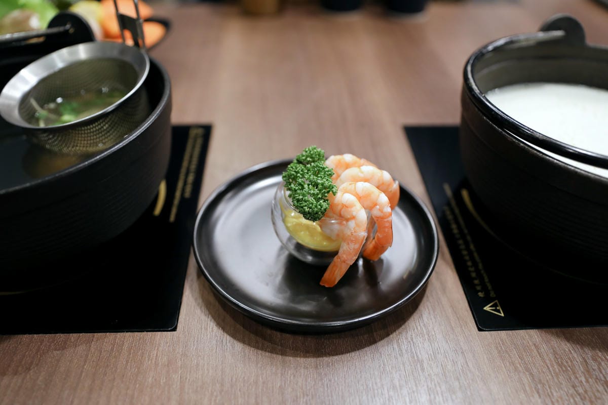 中壢火鍋推薦! 金蒔鍋物(環中店) 浮誇海陸雙人套餐 桃園中壢聚餐推薦店家,有特約停車場