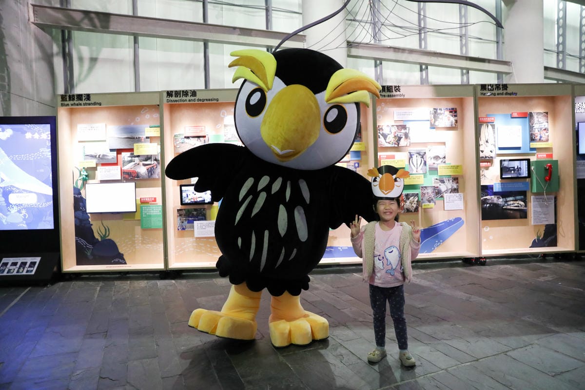 屏東親子旅遊推薦! 夜宿海生館 與魚兒共眠 住宿屏東海生館,後場飼育體驗+夜間探索+潮間帶生態觀察 - 第12張圖 屏東親子旅遊推薦! 夜宿海生館 與魚兒共眠 住宿屏東海生館,後場飼育體驗+夜間探索+潮間帶生態觀察