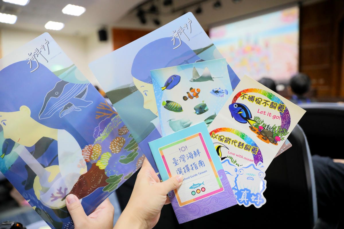 屏東親子旅遊推薦! 夜宿海生館 與魚兒共眠 住宿屏東海生館,後場飼育體驗+夜間探索+潮間帶生態觀察 - 第66張圖 屏東親子旅遊推薦! 夜宿海生館 與魚兒共眠 住宿屏東海生館,後場飼育體驗+夜間探索+潮間帶生態觀察
