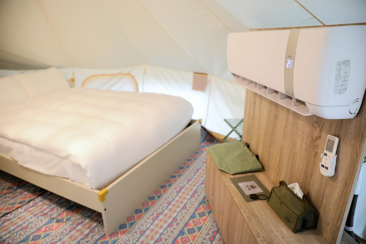 蟬說：暖硫 陽明山溫泉露營推薦! 台北懶人露營一泊二食+圍爐煮茶,帳篷內獨立衛浴