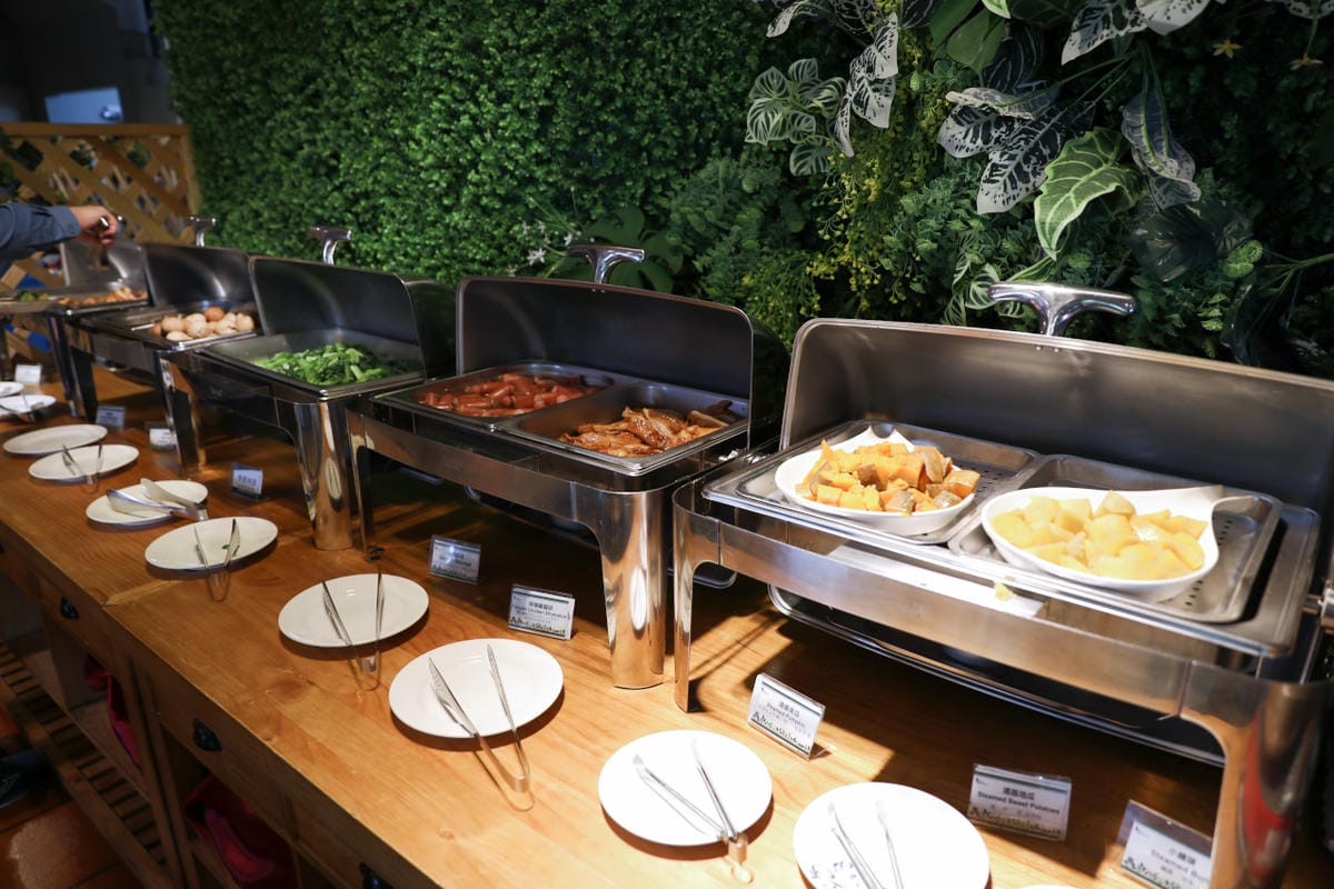 蟬說：暖硫 陽明山溫泉露營推薦! 台北懶人露營一泊二食+圍爐煮茶,帳篷內獨立衛浴