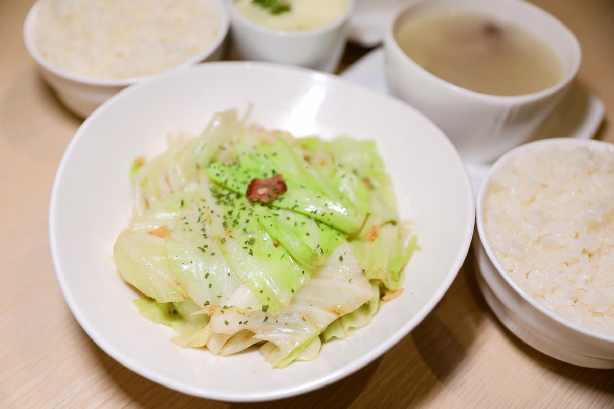 RUO .T. Teppanyaki 鐵板合菜料理 WPAPA早午餐新品牌 鐵板西式料理 台中最新鐵板料理推薦! - 第9張圖 RUO .T. Teppanyaki 鐵板合菜料理 WPAPA早午餐新品牌 鐵板西式料理 台中最新鐵板料理推薦!