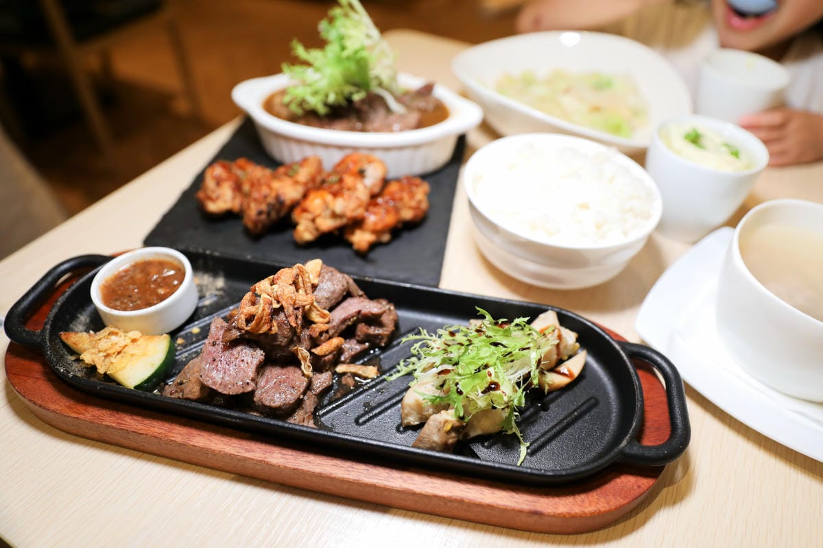 RUO .T. Teppanyaki 鐵板合菜料理 WPAPA早午餐新品牌 鐵板西式料理 台中最新鐵板料理推薦! - 第16張圖 RUO .T. Teppanyaki 鐵板合菜料理 WPAPA早午餐新品牌 鐵板西式料理 台中最新鐵板料理推薦!