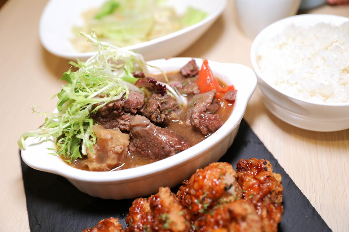 RUO .T. Teppanyaki 鐵板合菜料理 WPAPA早午餐新品牌 鐵板西式料理 台中最新鐵板料理推薦! - 第19張圖 RUO .T. Teppanyaki 鐵板合菜料理 WPAPA早午餐新品牌 鐵板西式料理 台中最新鐵板料理推薦!