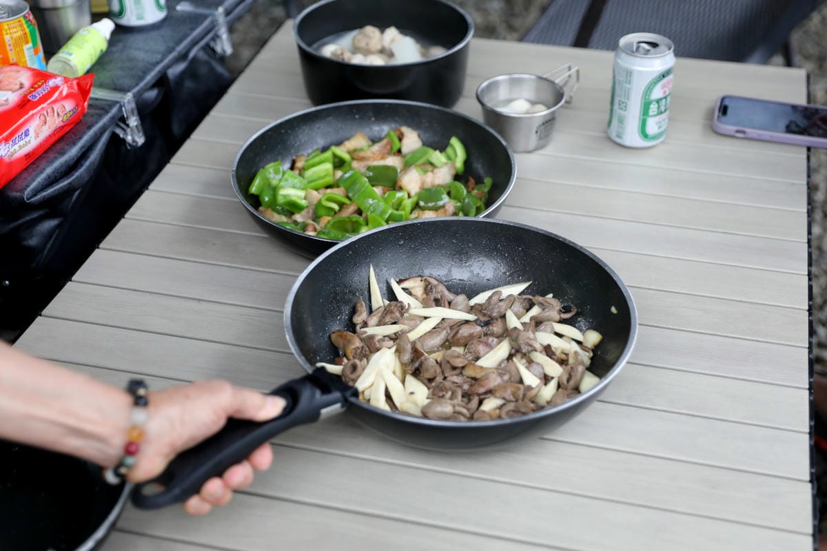 家樂福集點兌換加購Menastyl法蘭西．鍋 露營用手把可拆卸鍋具推薦!