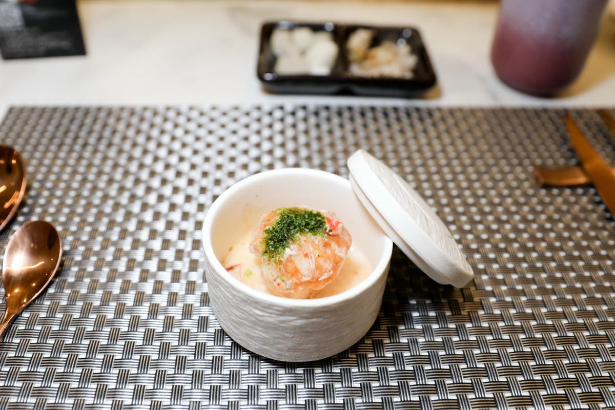 台南美食 明水然．樂(台南中山店) Google 評論4.8高分，頂級無菜單鐵板燒推薦! 龍蝦這麼吃,道道驚艷!
