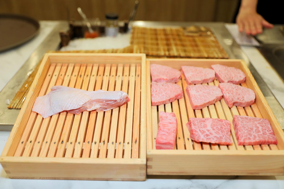 台南美食 明水然．樂(台南中山店) Google 評論4.8高分，頂級無菜單鐵板燒推薦! 龍蝦這麼吃,道道驚艷!